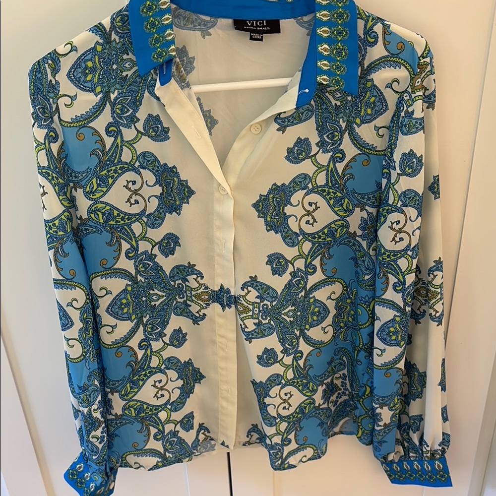 XS VICI button up